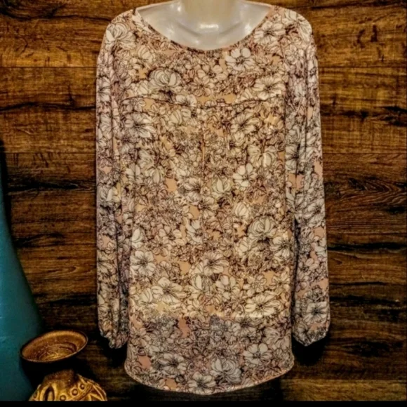 Violet + Claire High Low Floral Tunic Top Size 2X NWOT - Picture 4 of 11